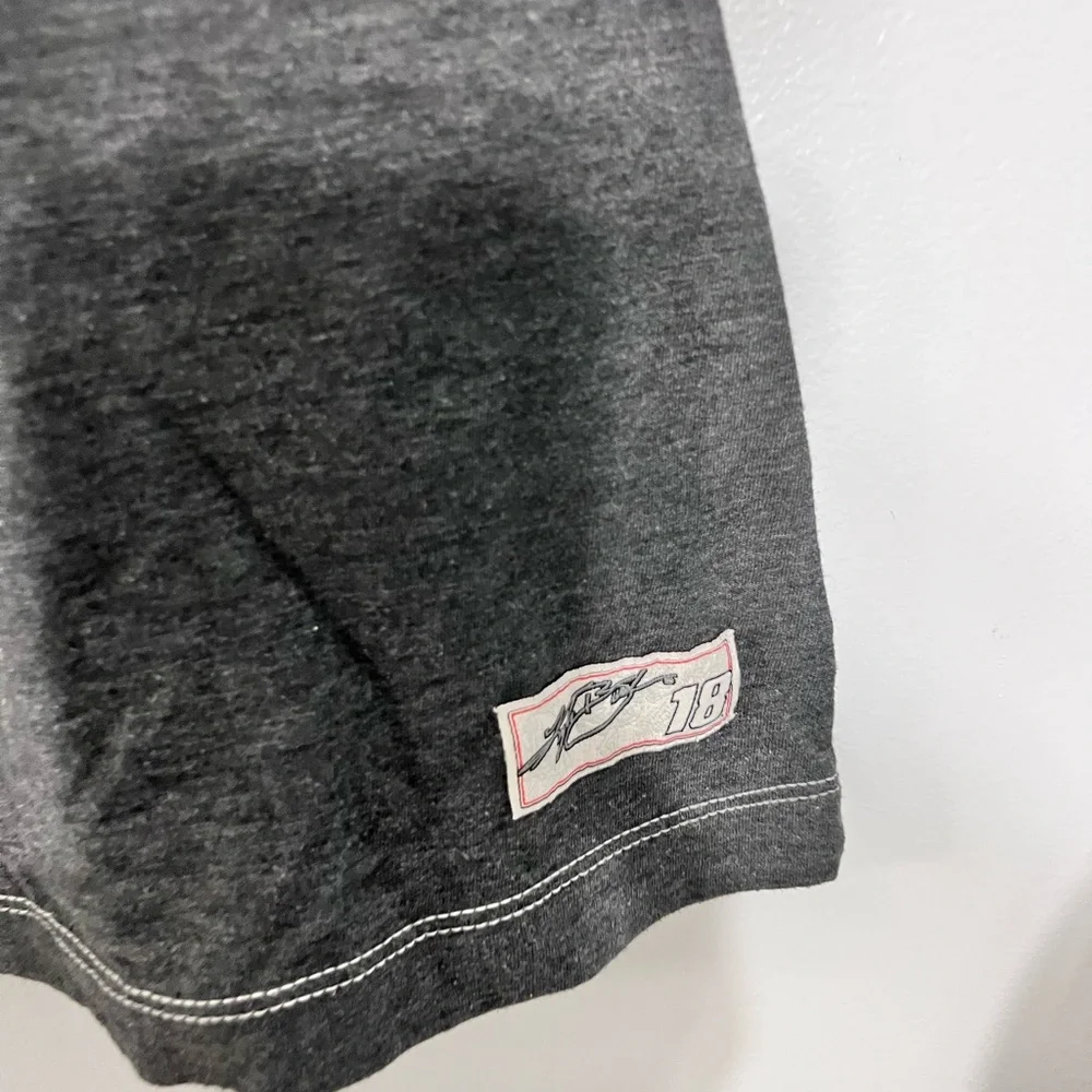 Authentic NASCAR Kyle Busch Gray Graphic T-Shirt - Picture 5 of 9